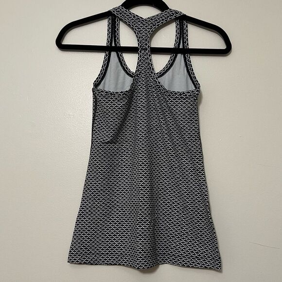 Lululemon Black & White Racerback‎ Tank Top | size 4 - Picture 3 of 4
